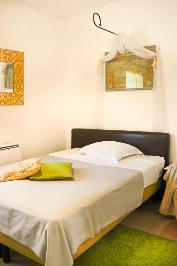 Logis Hotel La Villa Boucicaut 샬롱쉬르송 외부 사진
