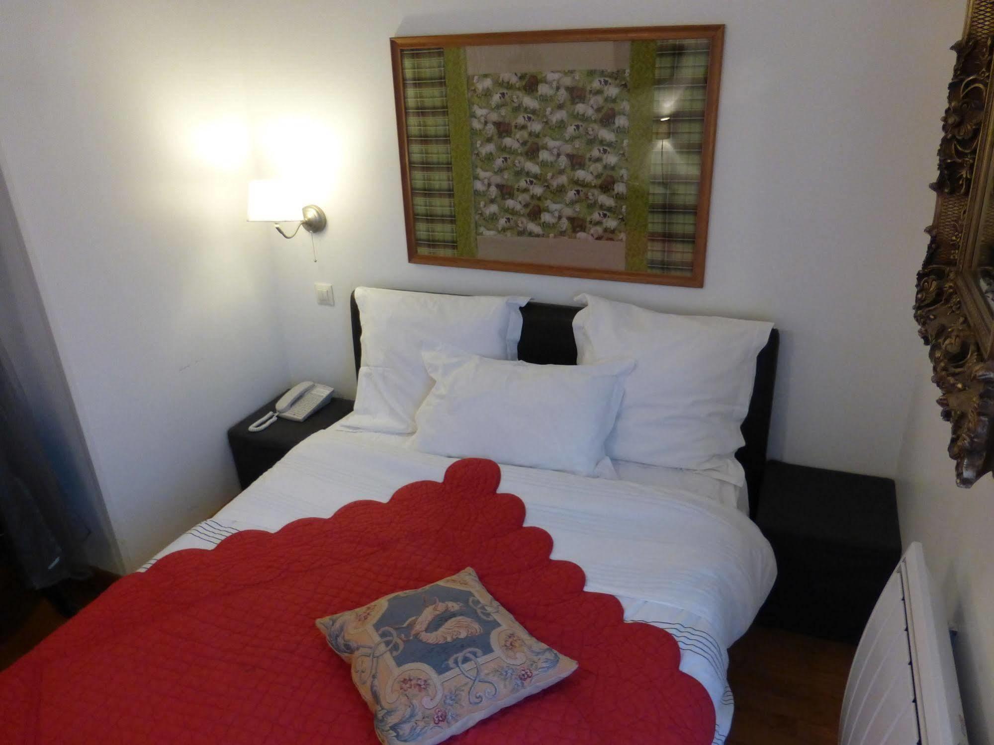 Logis Hotel La Villa Boucicaut 샬롱쉬르송 외부 사진