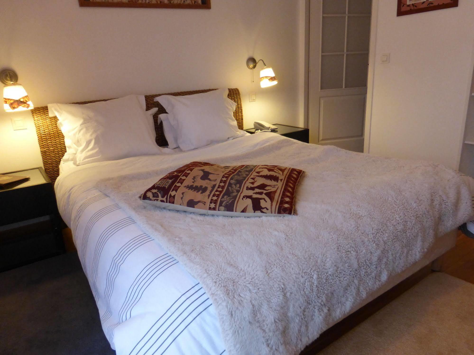 Logis Hotel La Villa Boucicaut 샬롱쉬르송 외부 사진