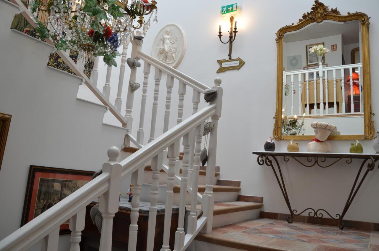 Logis Hotel La Villa Boucicaut 샬롱쉬르송 외부 사진